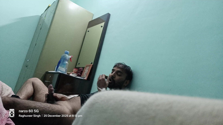 Rajasthani-old-lover: Awek desi India berkongkek dengan bapa tiri dan pegawai tentera...