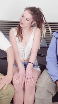 Italienischer Teenager Mit Perfektem Hintern Und Muschi Wird Von Einem Freund Gefickt Part1