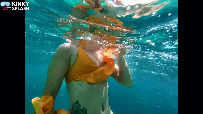 UKCuteGirl: Snorkel Dziwka w Raju - Podwodny Błysk i Niegrzeczny Złośliwiec