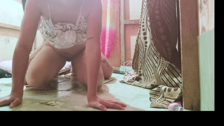 Arramia: philipini jaldi se pati ki sahakarmi ko chodta hai