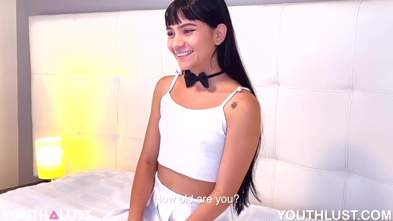 Youth Lust: Anny Kitty dubbelglas bts jeugdlust.