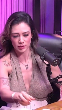 Hot MILF & Her Fantasies