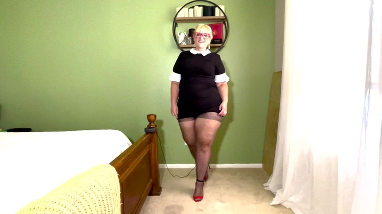 Alice Stoner: Dirty Whore Nylons Smelly Cunt in Your Face Lick Her...