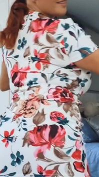 Ti aspetto il tipo di ragazza che porti a casa per incontrare la mamma?