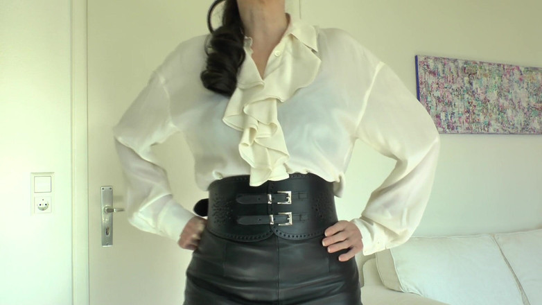 Lady Victoria Valente: Široký těsný pás část 76 Lady Victoria Valente