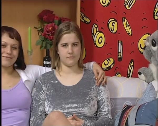 YOUR FIRST PORN: Kim &amp; Sandra - Geile Titten Und Das Erste Mal Vor Der...