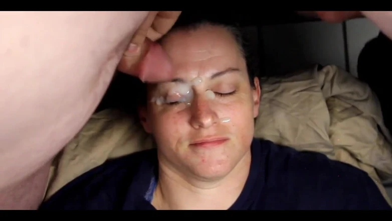 Dirty Dees: Huge Homemade Facial Blasting Right in Her Eyes!