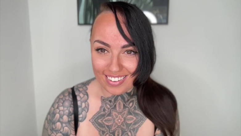 Miss Valentina: Інтерактивне навчання зохоченого бі