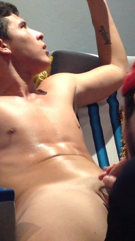 Str8 Cutie Gets Head in the Couch