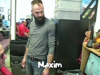 The Great Canadian Male: Maxim fode o chefe