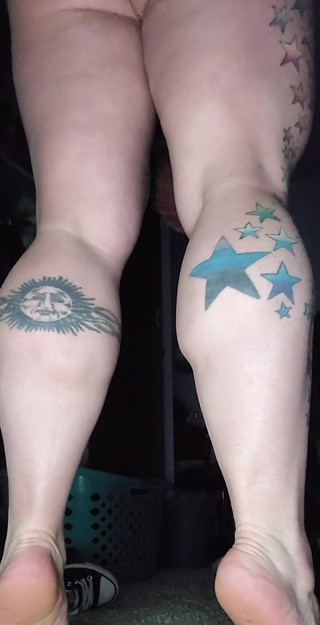 Ecko Belle: Představ si, že zadek a nohy před sebou to nezvládli