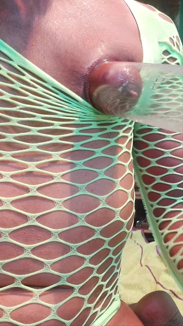 Milah CrossxxX: Senaman – Pembesaran Rutin Pam Payudara Saya
