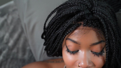 Teddy Tarantino: Tlustá černá holka s velkým zadkem nájemnice líže zadek pronajímatele Teddyho...