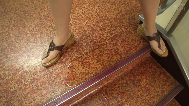 Raptor Inc: La reproducción a cámara lenta de chorros de 37 chicas amateur...