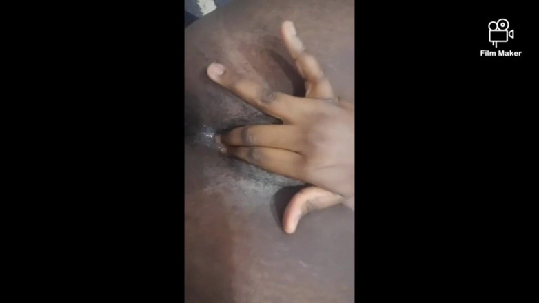 Ebonyxx: Horny black pussy