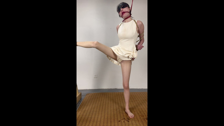 Yanmou: Тренировка мечты стоя на коленях + кульминация, часть 2