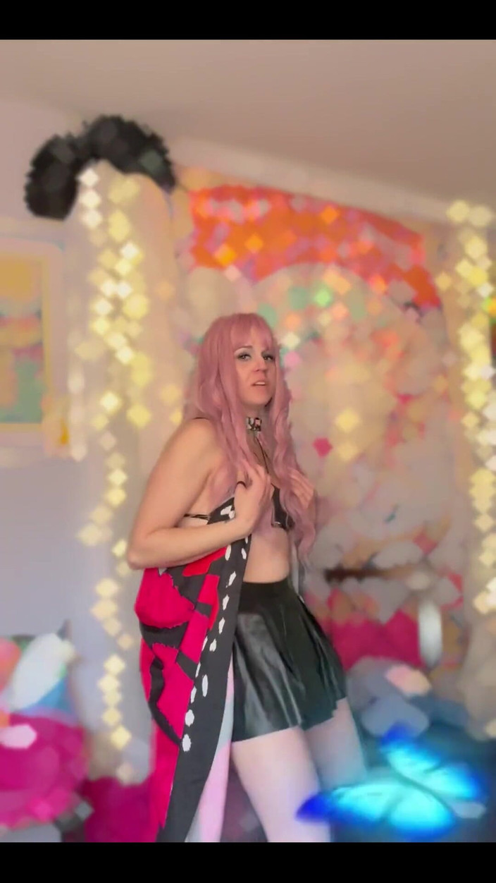 Suzy Wylde: MILF balla!