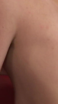 Katie Angel suger och knullar till sin creampie