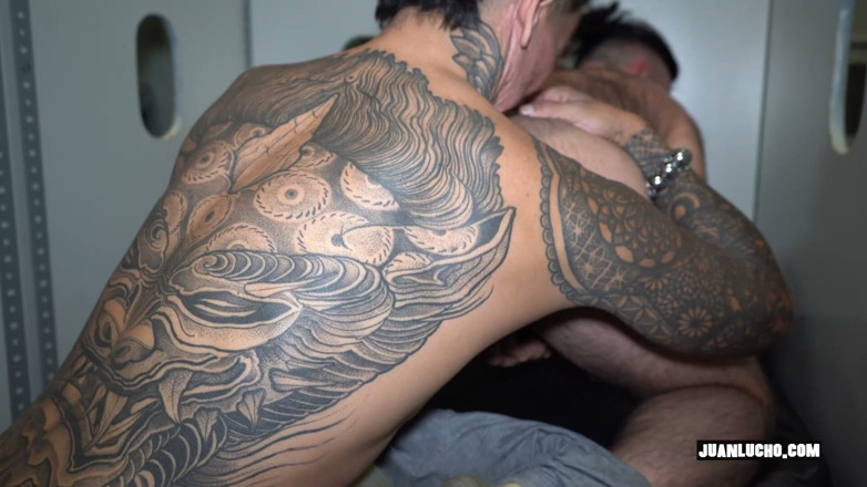 Juan Lucho Gay: Gayxample Gloryhole