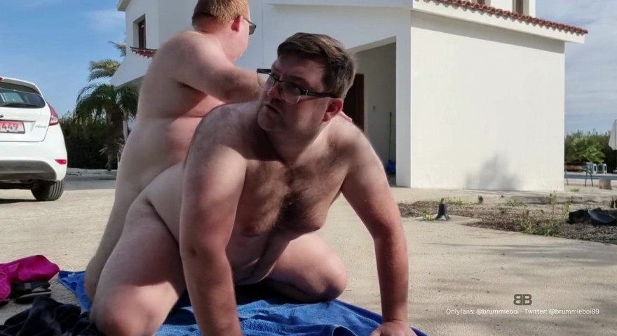 Daddy Fucks Boy on Driveway Outdoors (Brummieboi89) Daddy Fucks Boy on Driveway Outdoors (Brummieboi89)