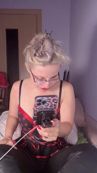 Findom Goaldiggerについて考えるのをやめることはできません