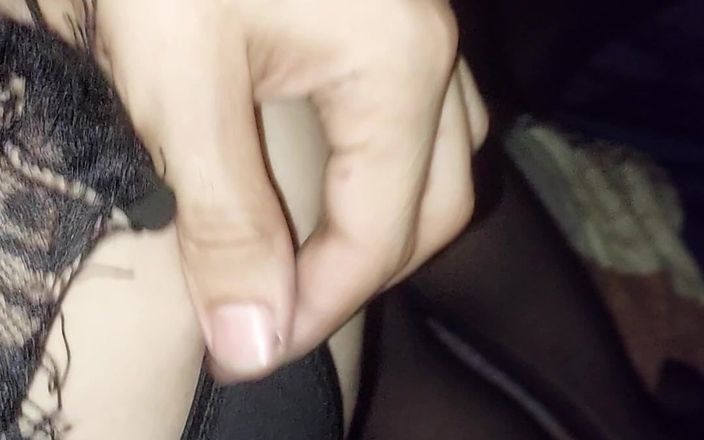 Malin: Aku suka banget ngentot sambil pakai lingerie
