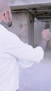 建築家とエンジニアは待ちきれず、現場ですぐにセックスした