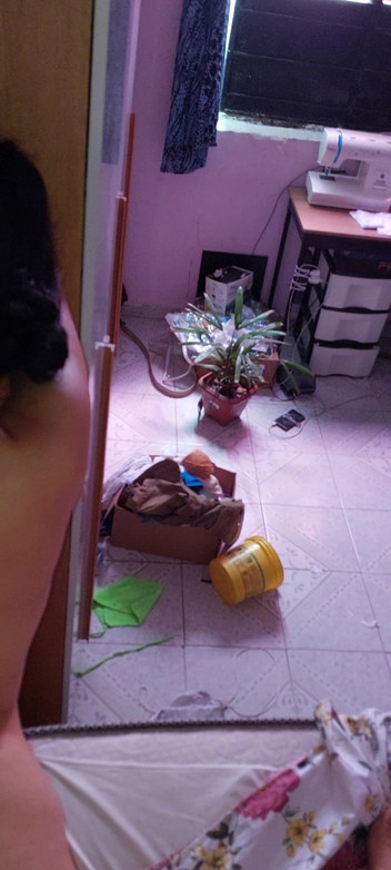 Renatinharj: Seks Dengan Vunness Dengan Kakinya Terbuka Lebar