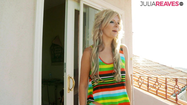 X Mature: Hot Blonde 20yo Gets Pussy Fucked by Stepmom-age Woman Intense Fingering