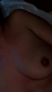 Pisseuse Jasmine Rouge - Filthy German Piss Queen Unleashes Massive Golden Streams