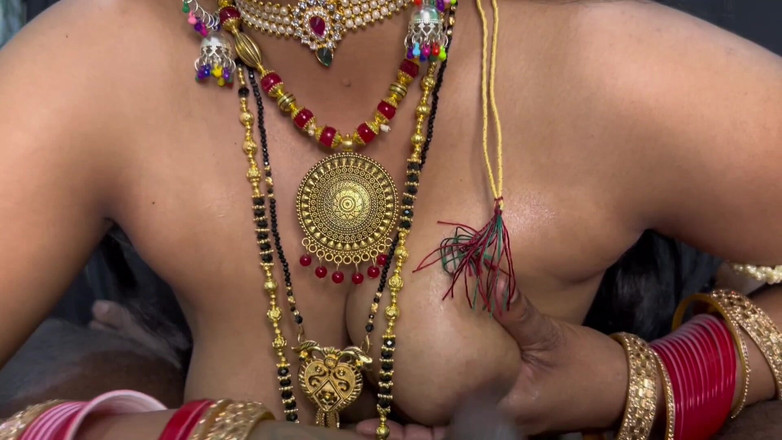 Royalbhabhi: Кремпай, пара має секс, гаряча тітонька, ручне шоу, частина 3