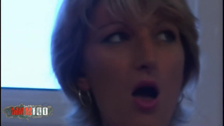 MMM100: Estelle-clark, MILf blondine bekommt nackt