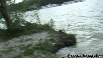 Granny Sluts: Wild stuff near the lake