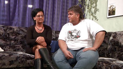 Mature Climax - 100% Mature Videos: Matura con gli occhiali seduta sul viso del suo amante...