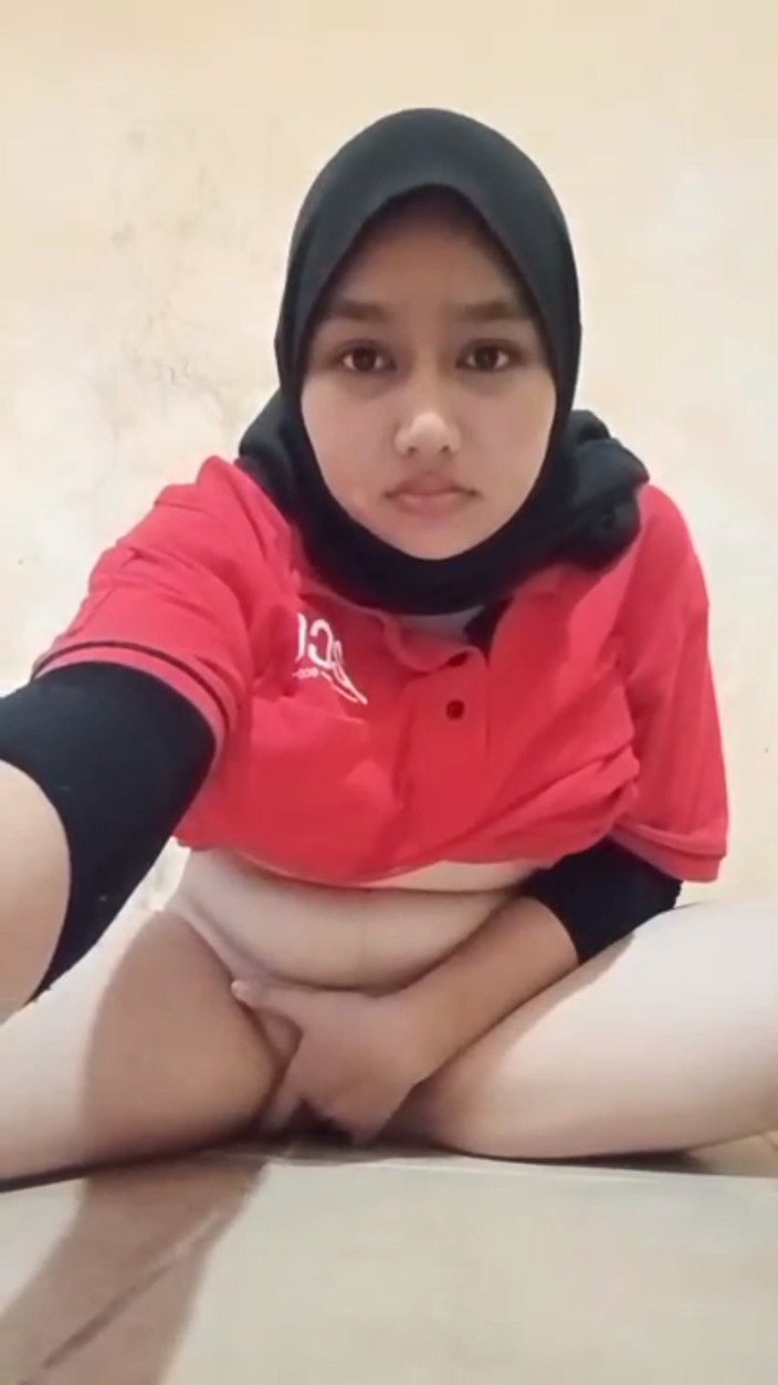 Jilbab69: Le hijab est très excité quand il n’est pas de...