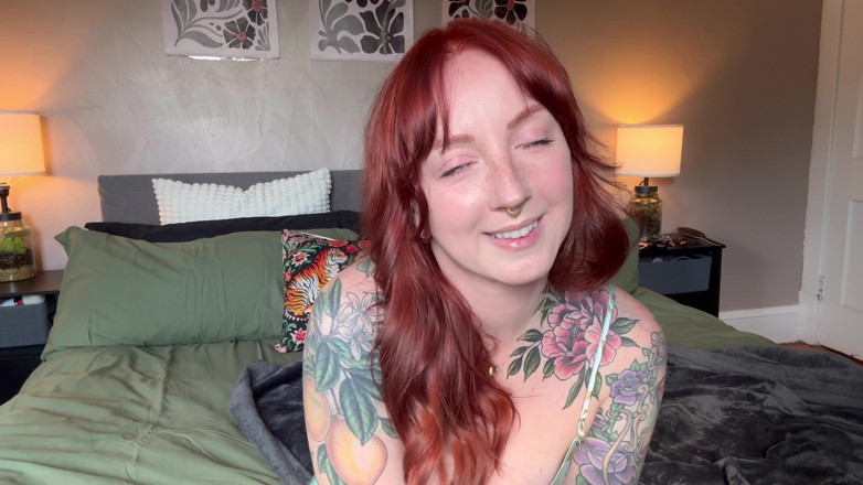 luxury_slut: Istruzioni per mangiare sborra: JOi cei dalla tua ragazza carina
