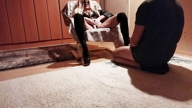 Merry Cockings: Lelaki yang taat