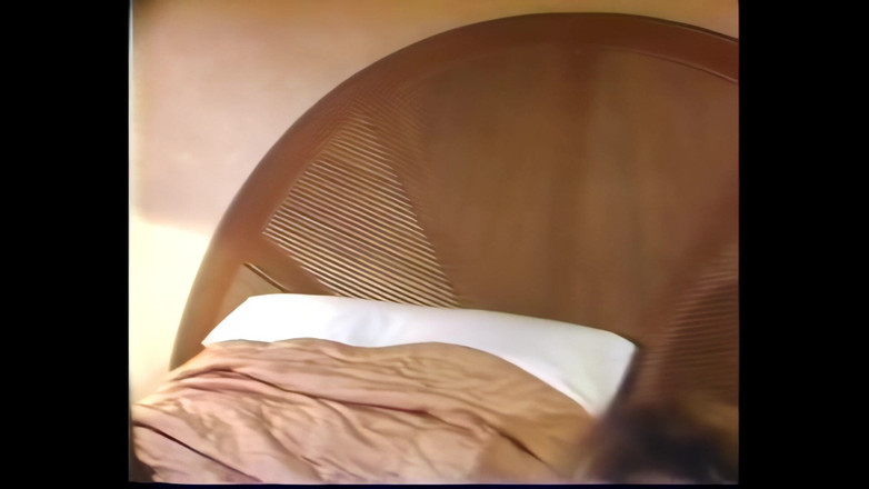 Africans Orgasm: 华丽的大奶子金发熟女用肛交满足她的丈夫