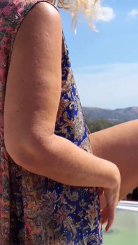 Esposa Rubia Amateur Madura Disfruta Al Aire Libre