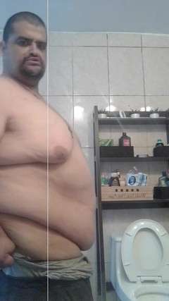 Chubbytits16: Gioco con me stessa perché nessuno vuole questo ragazzo vergine...