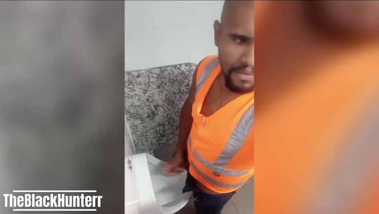 TheBlacKHunterr: Baño en el trabajo