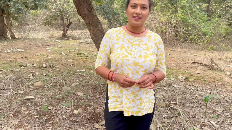 Hotty_ragini: Solo le pedí a mi hermanastro que le dio una...