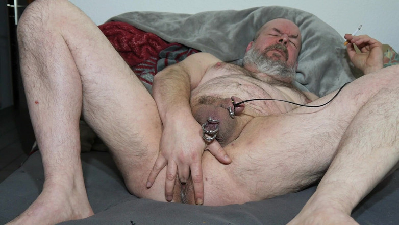 Qualzucht: Un orgasm anal minunat!