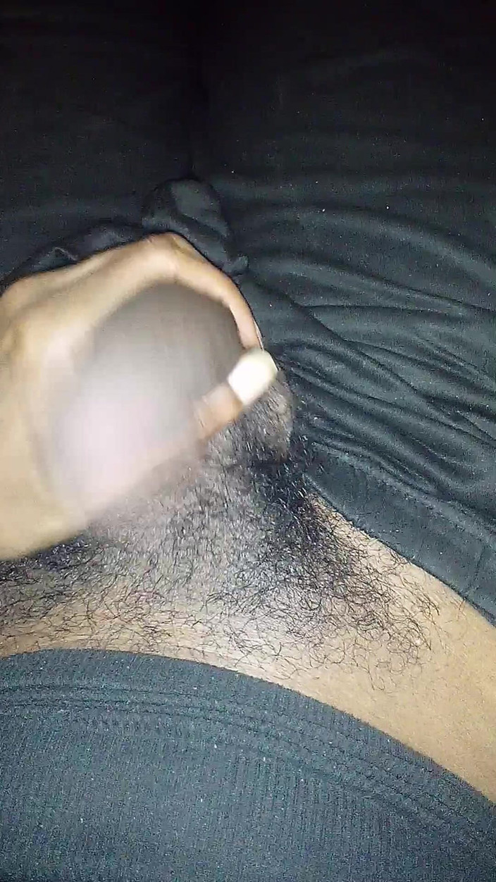 SweetDWillie456: उस बड़ी गांड को मरोड़ते हुए काला लंड चोदना