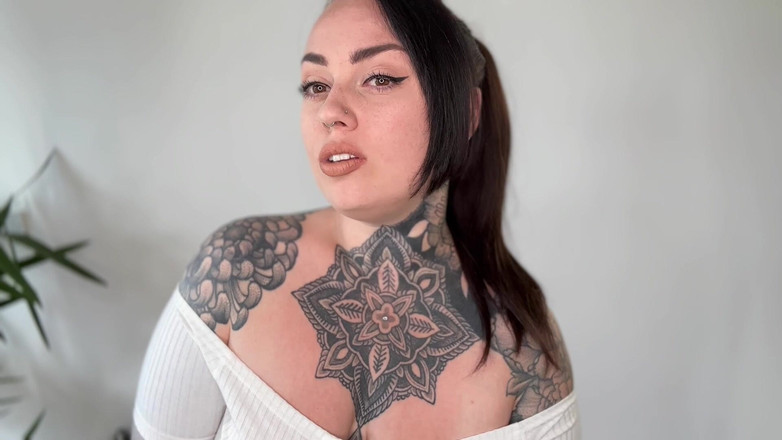 Miss Valentina: Facilitare la dominazione finanziaria