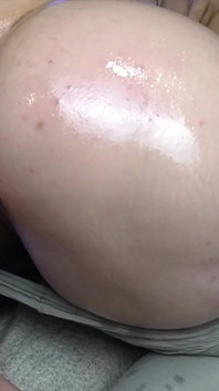 女主播被性爱机器操并被弄湿！！