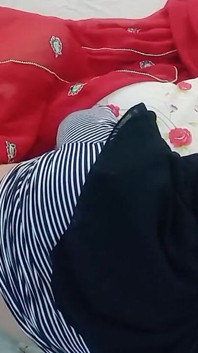 Xxx desi pakistani chị kế (chị kế) sara được gọi từ Ấn Độ đến Lahore và âm hộ của cô ấy đã bị đụ rất nhiều