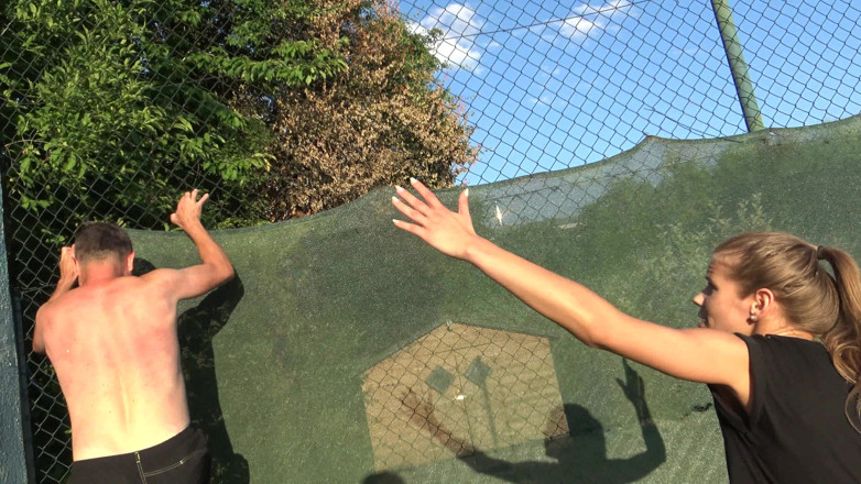 Femdom Austria: Tenis femdom!