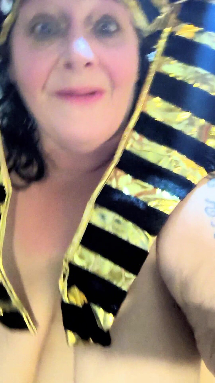 HerculesnVENUS: Stříkání kbelíku plného jeho tvrdého ptáka a sleduje srážení