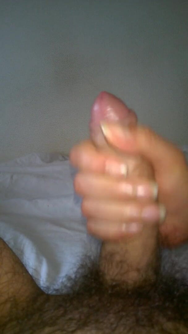 JoyTwoSex: बालों वाली Joytwosex - पति को हाथों से अच्छी चुदाई दे रही है